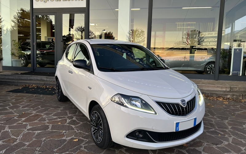 LANCIA Ypsilon 1.0 FireFly 5 porte S&S Hybrid Gold Plus - Cog Car Motor