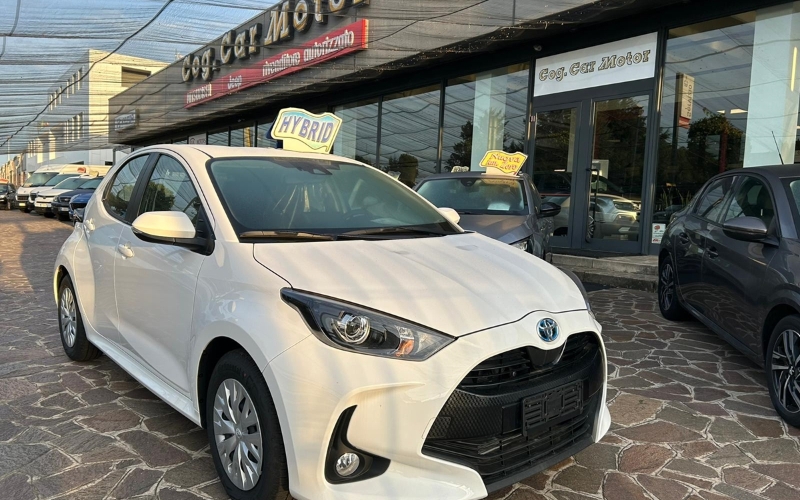 TOYOTA Yaris 1.5 Hybrid 5 porte Business - Cog Car Motor